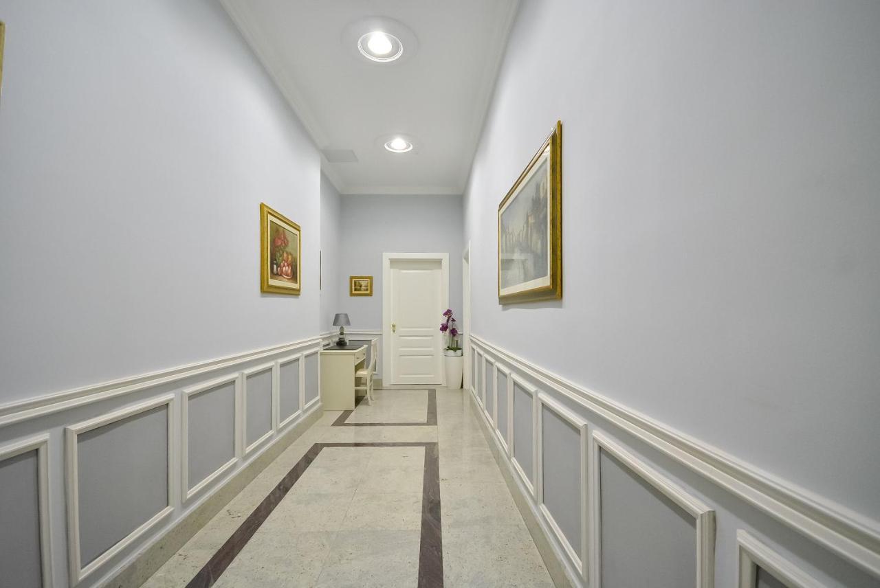 Dalmatinova 2-bedroom With Castle View *